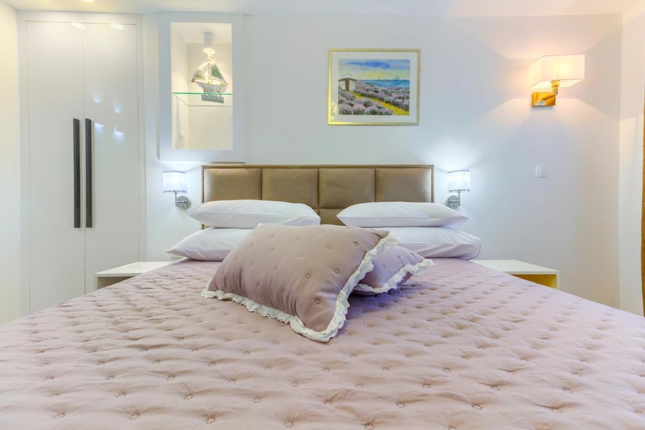 Irini Luxury Rooms Split Exterior photo